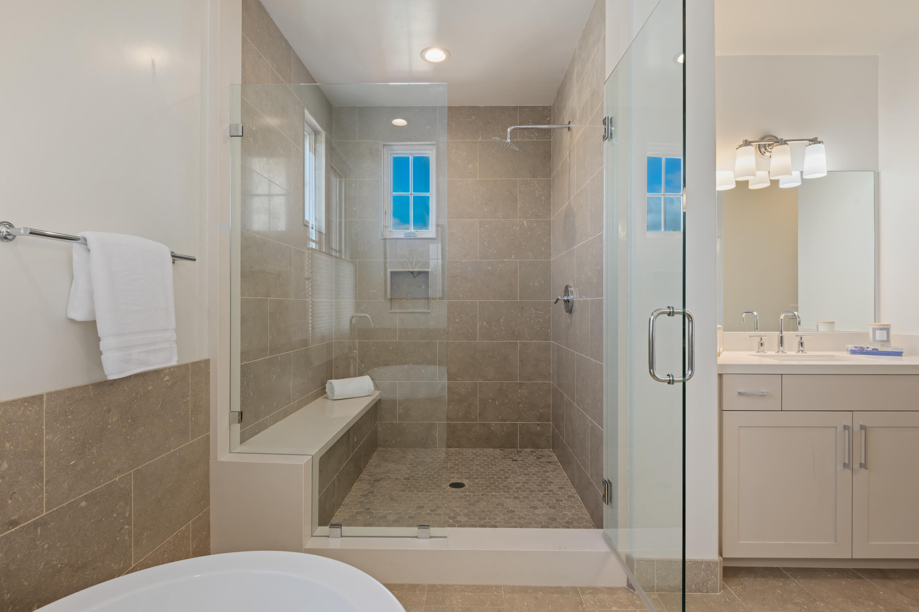 3728 State Street Unit 135