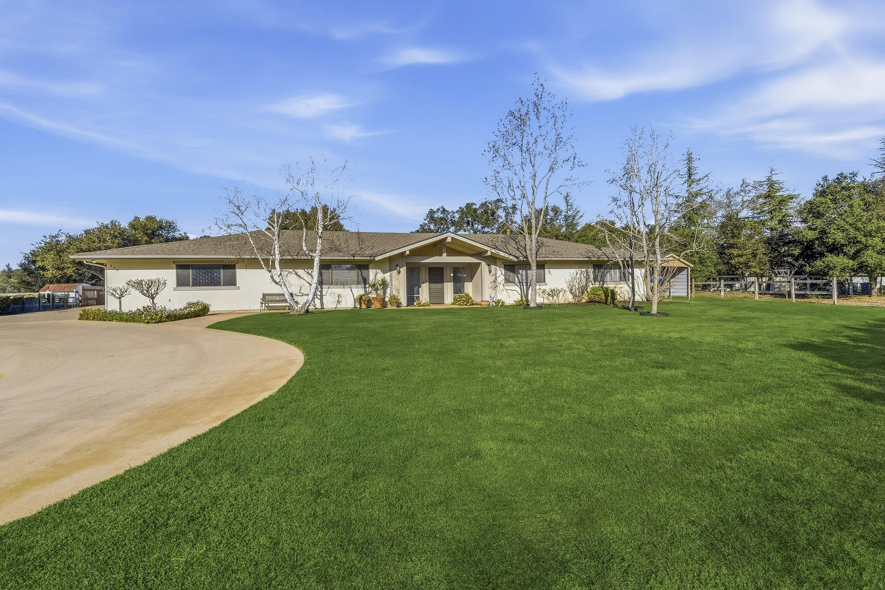 926 Ranch View Lane
