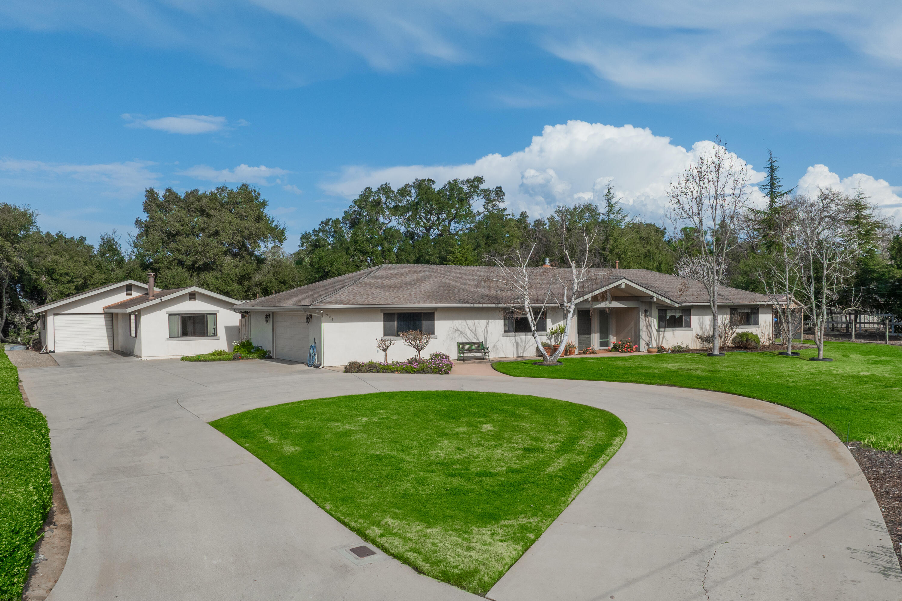 926 Ranch View Lane
