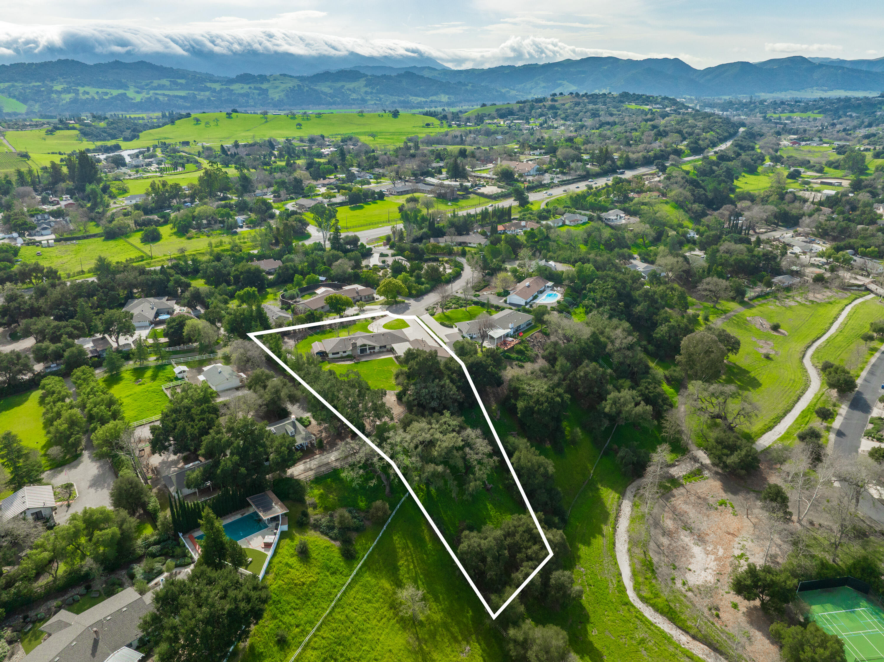 926 Ranch View Lane