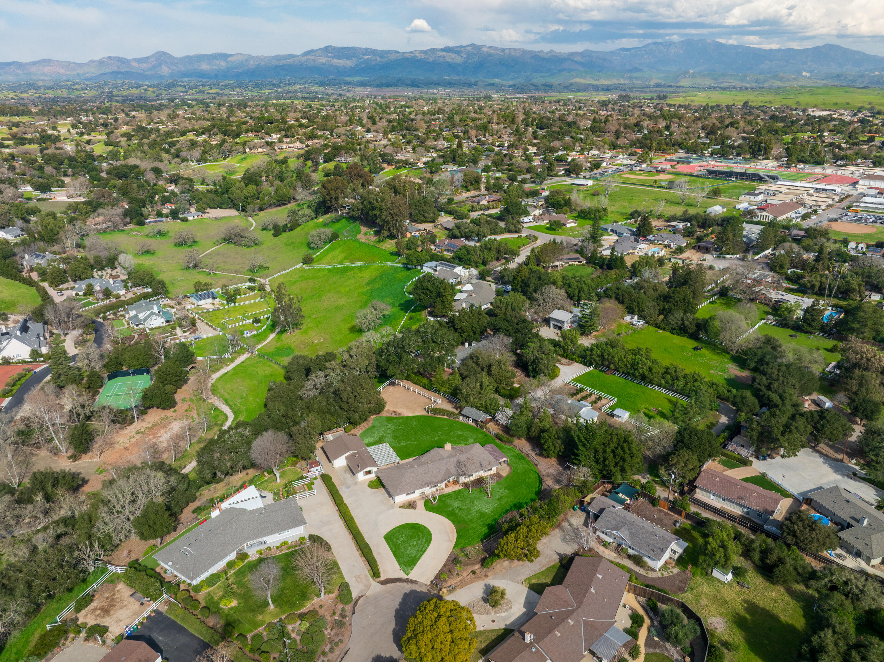926 Ranch View Lane