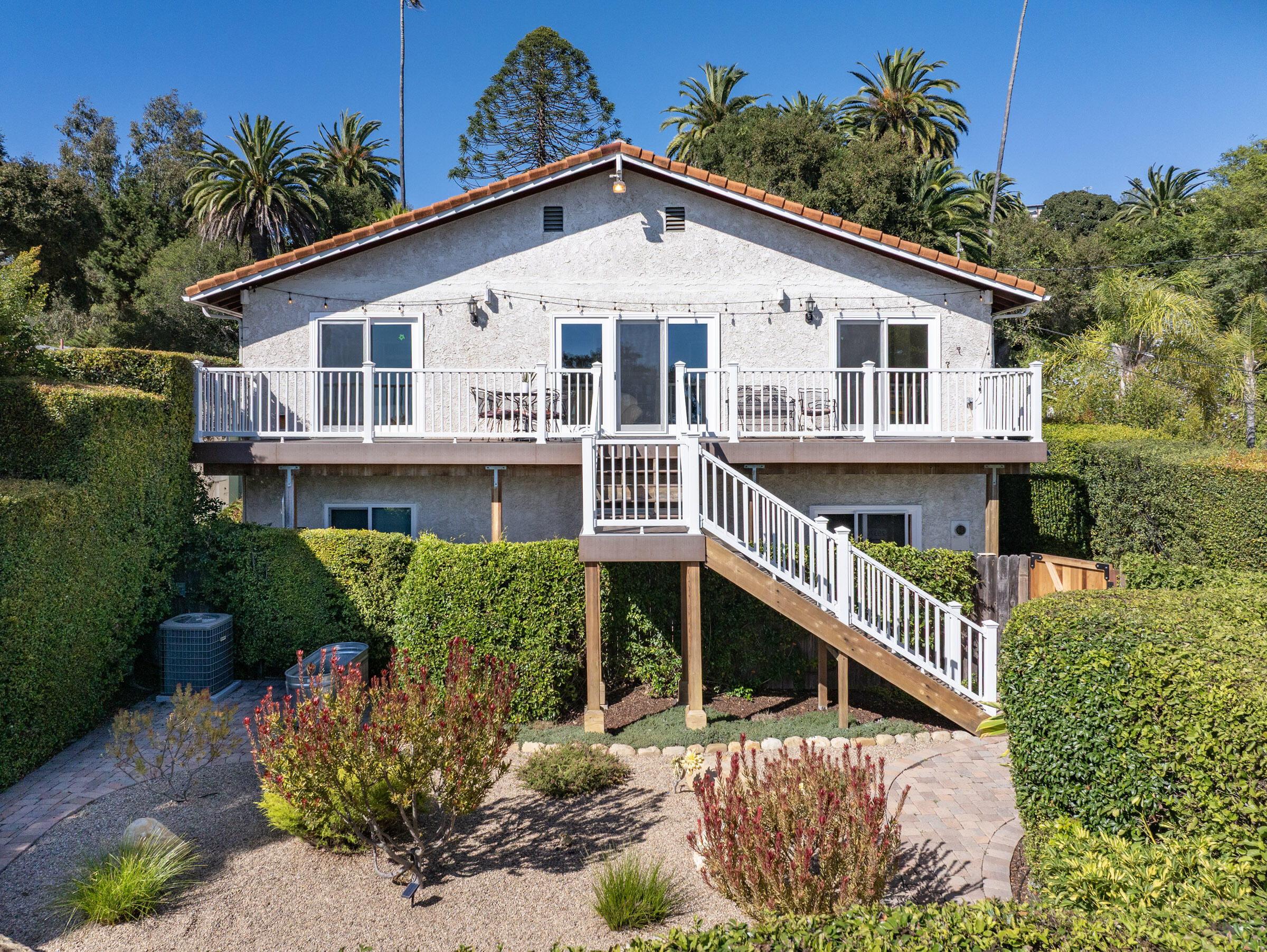 2937 Glen Albyn Drive