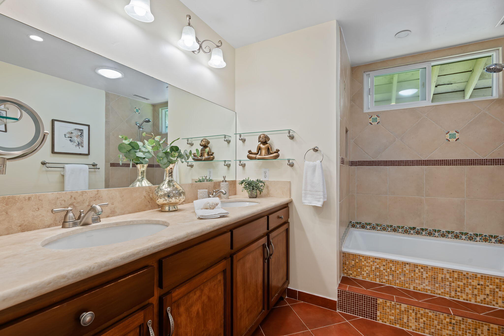 110 S Salinas Street D