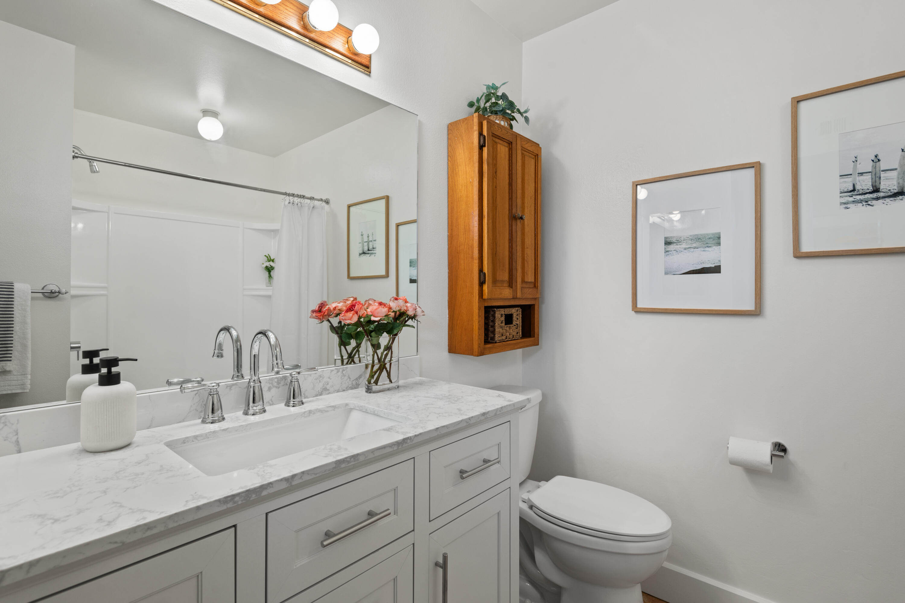 1070 Miramonte Drive 10