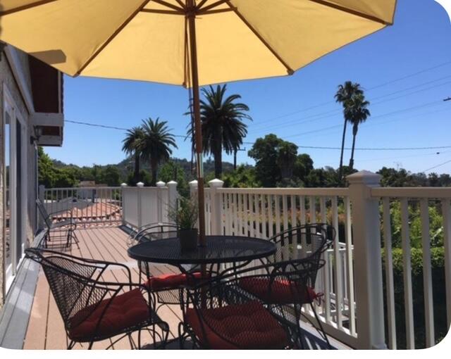 2937 Glen Albyn Drive