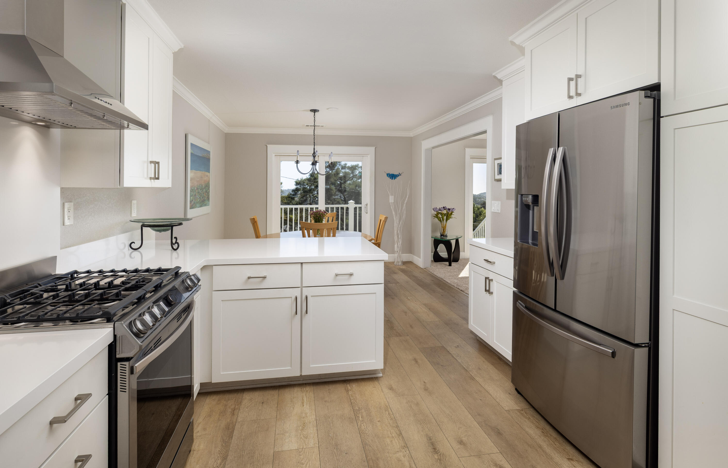 2937 Glen Albyn Drive