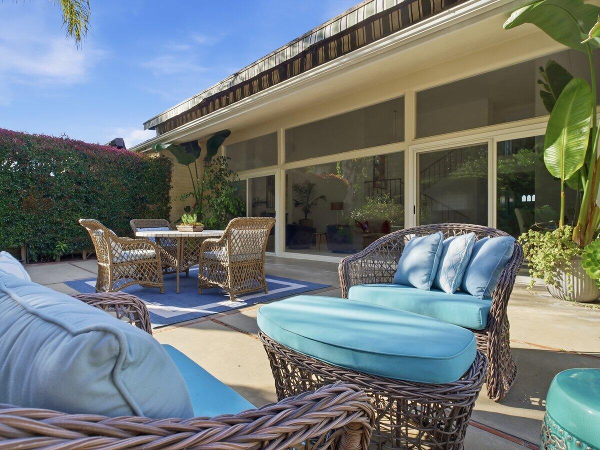 4535 Carriage Hill Drive