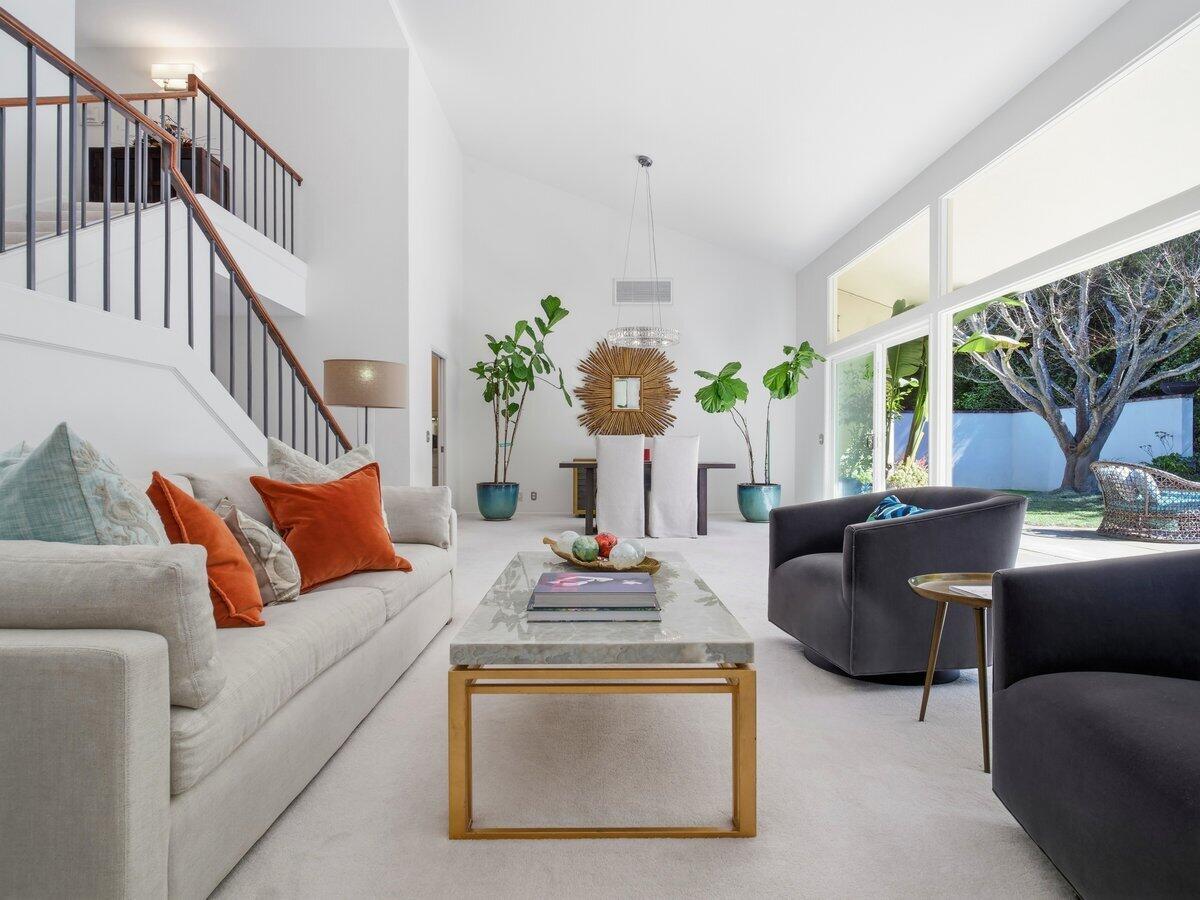 4535 Carriage Hill Drive