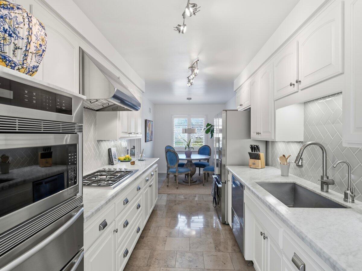 4535 Carriage Hill Drive