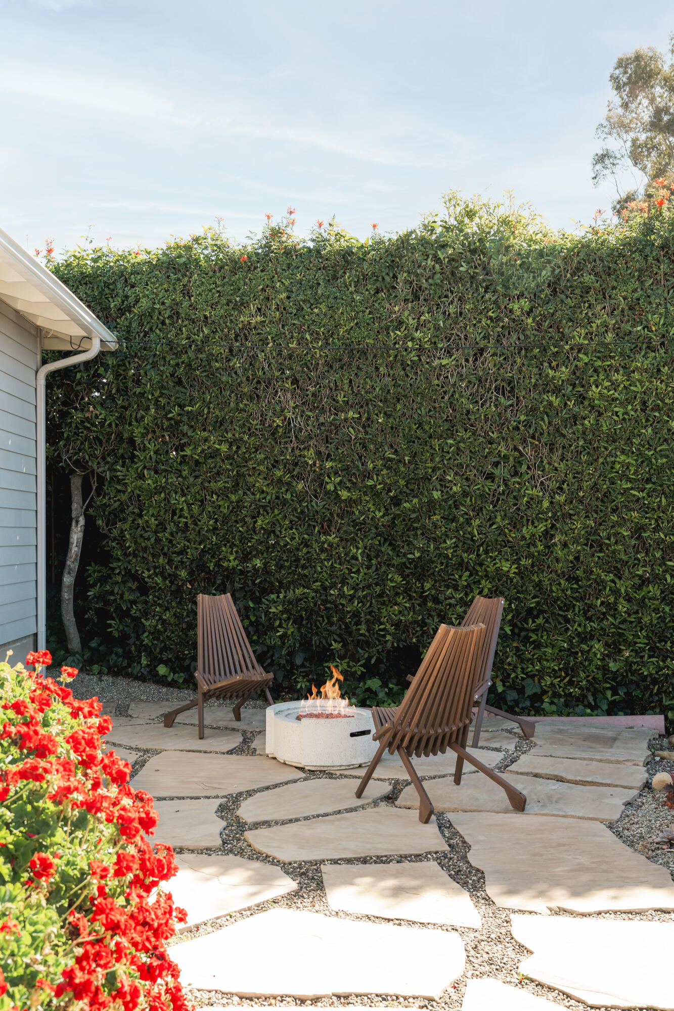 1542 Knoll Circle Drive