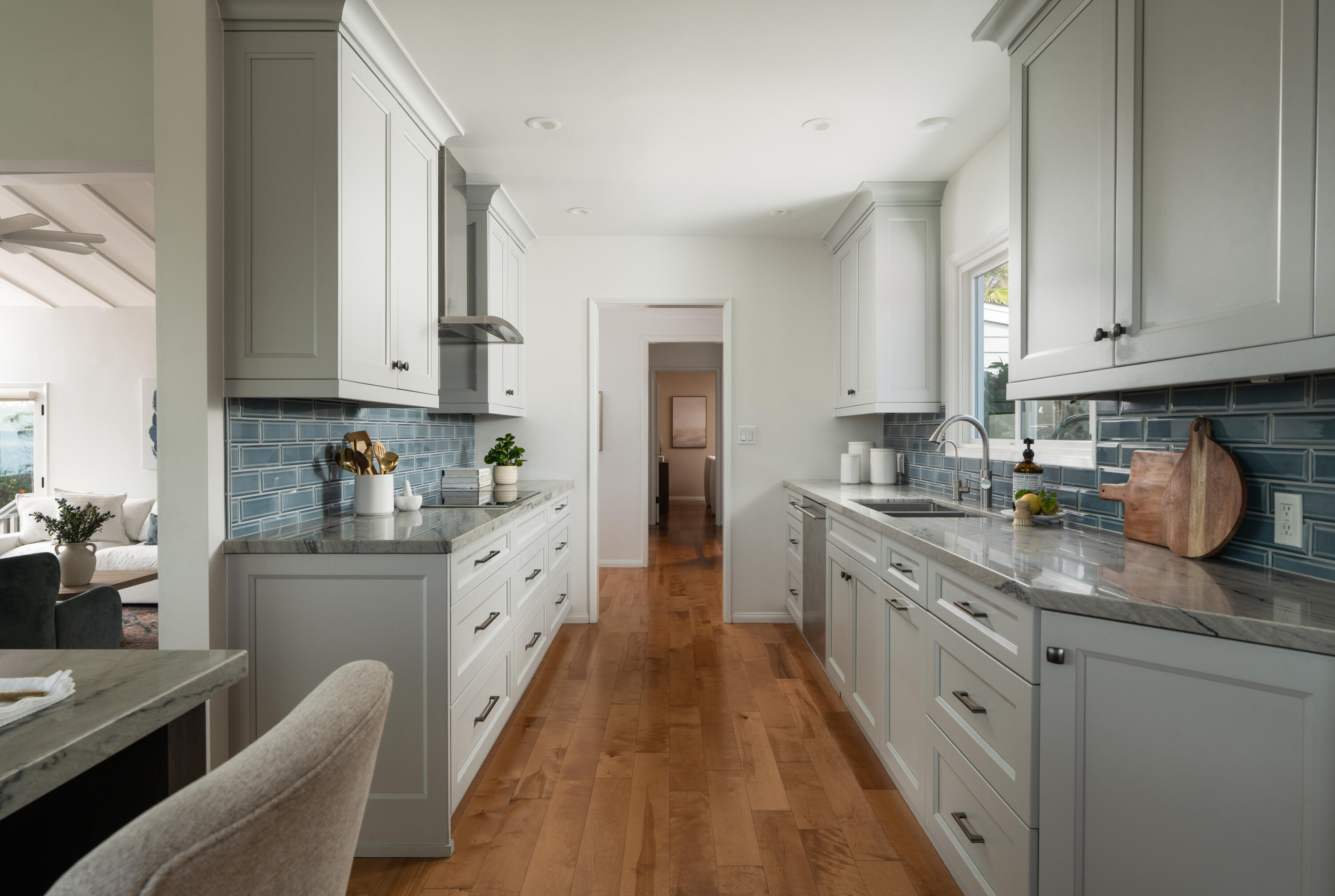 1542 Knoll Circle Drive