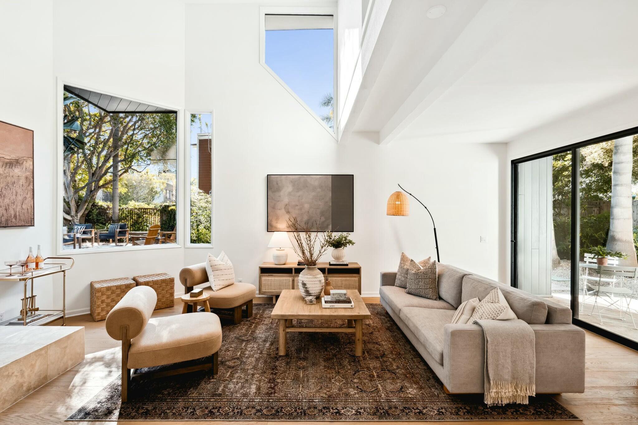 8105 Buena Fortuna Street