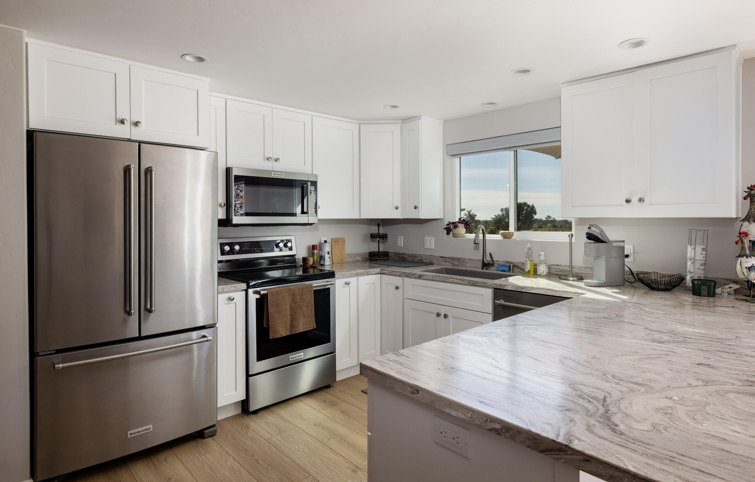 200 Ellwood Ridge Road