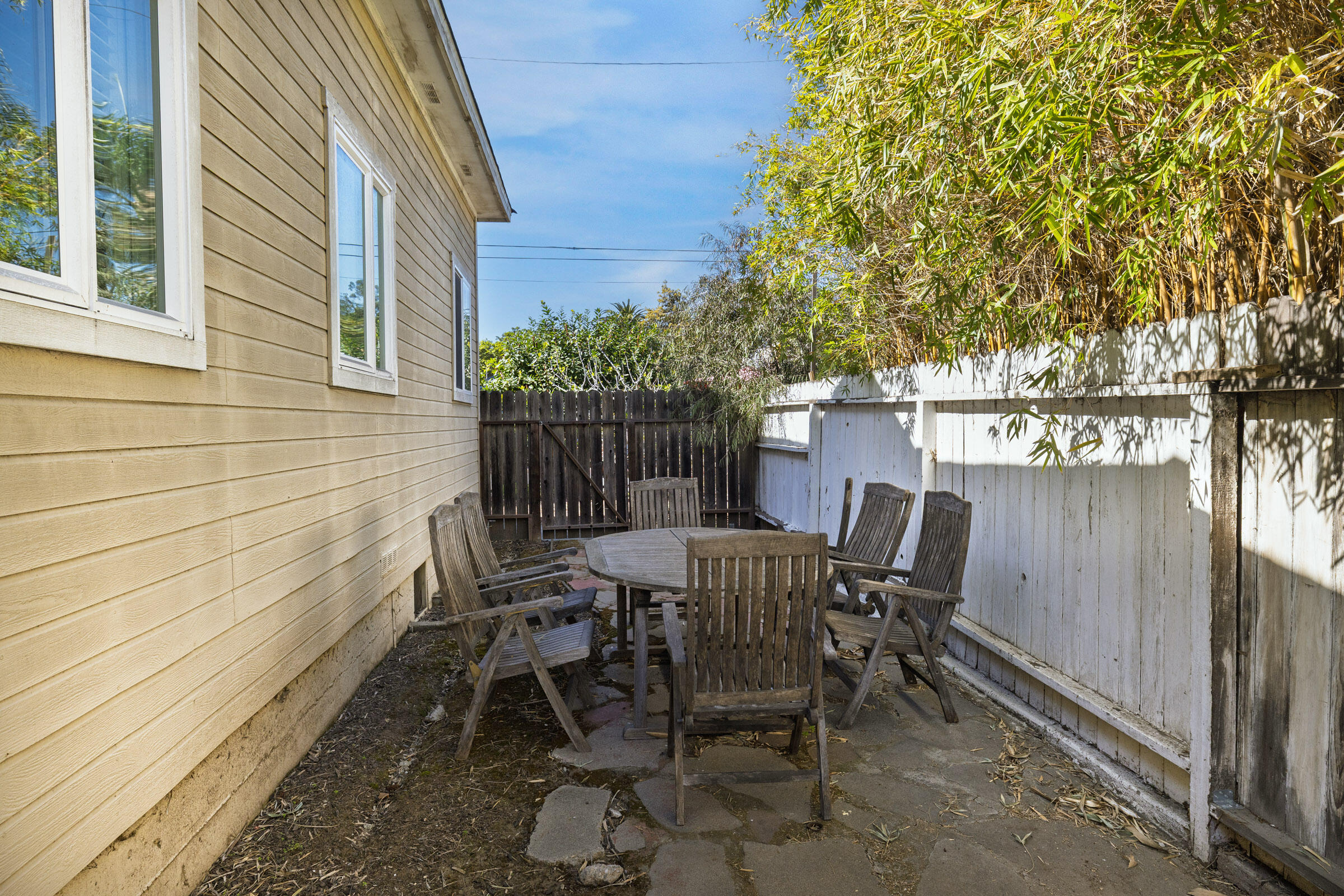 417 W Canon Perdido Street