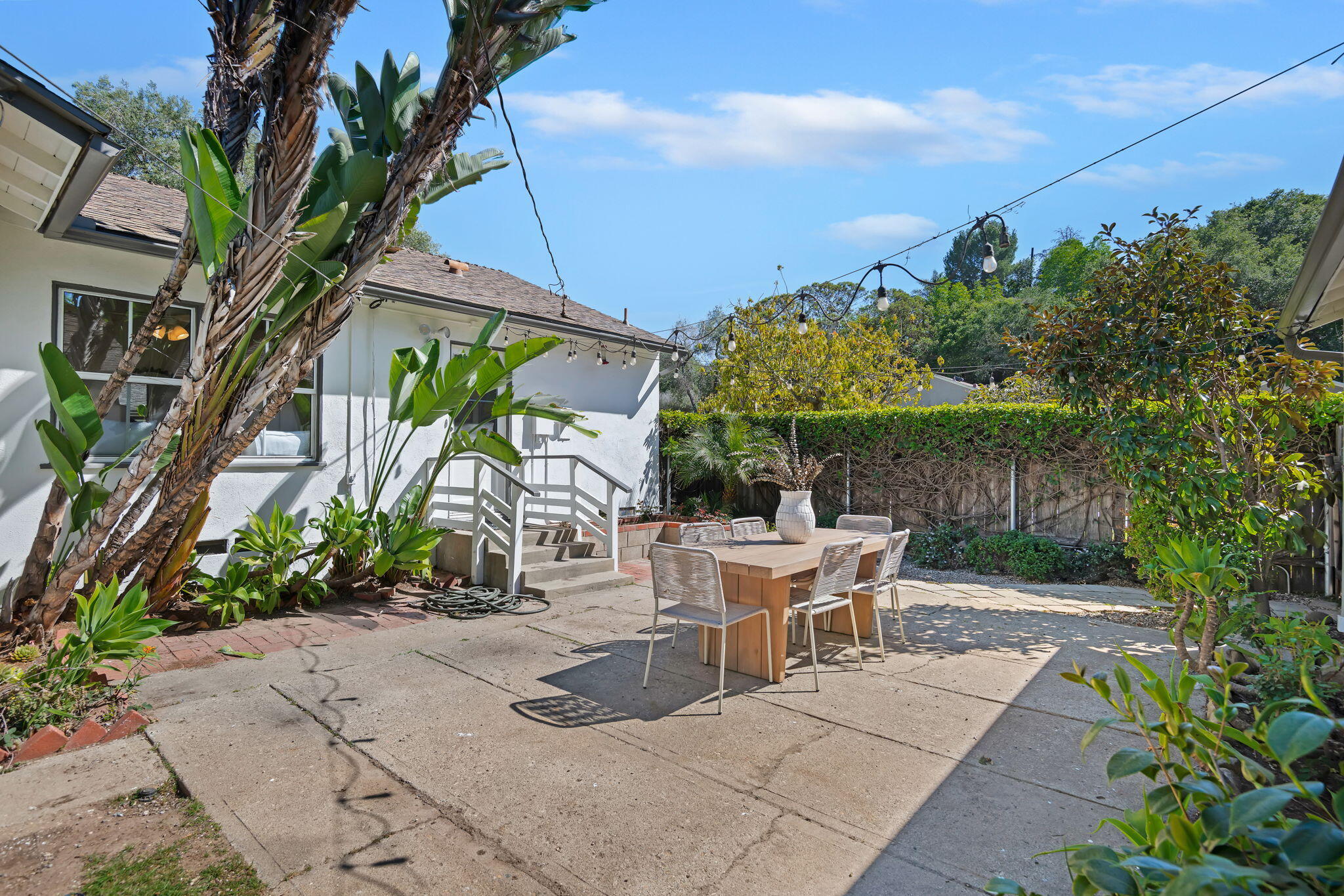 116 S Ontare Road