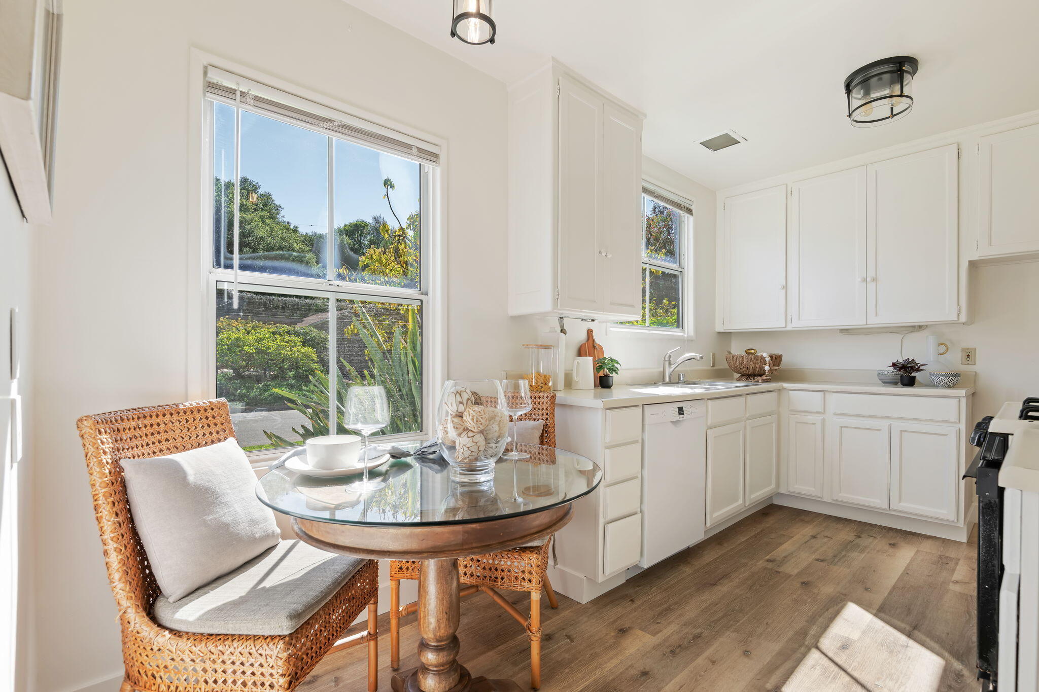 116 S Ontare Road