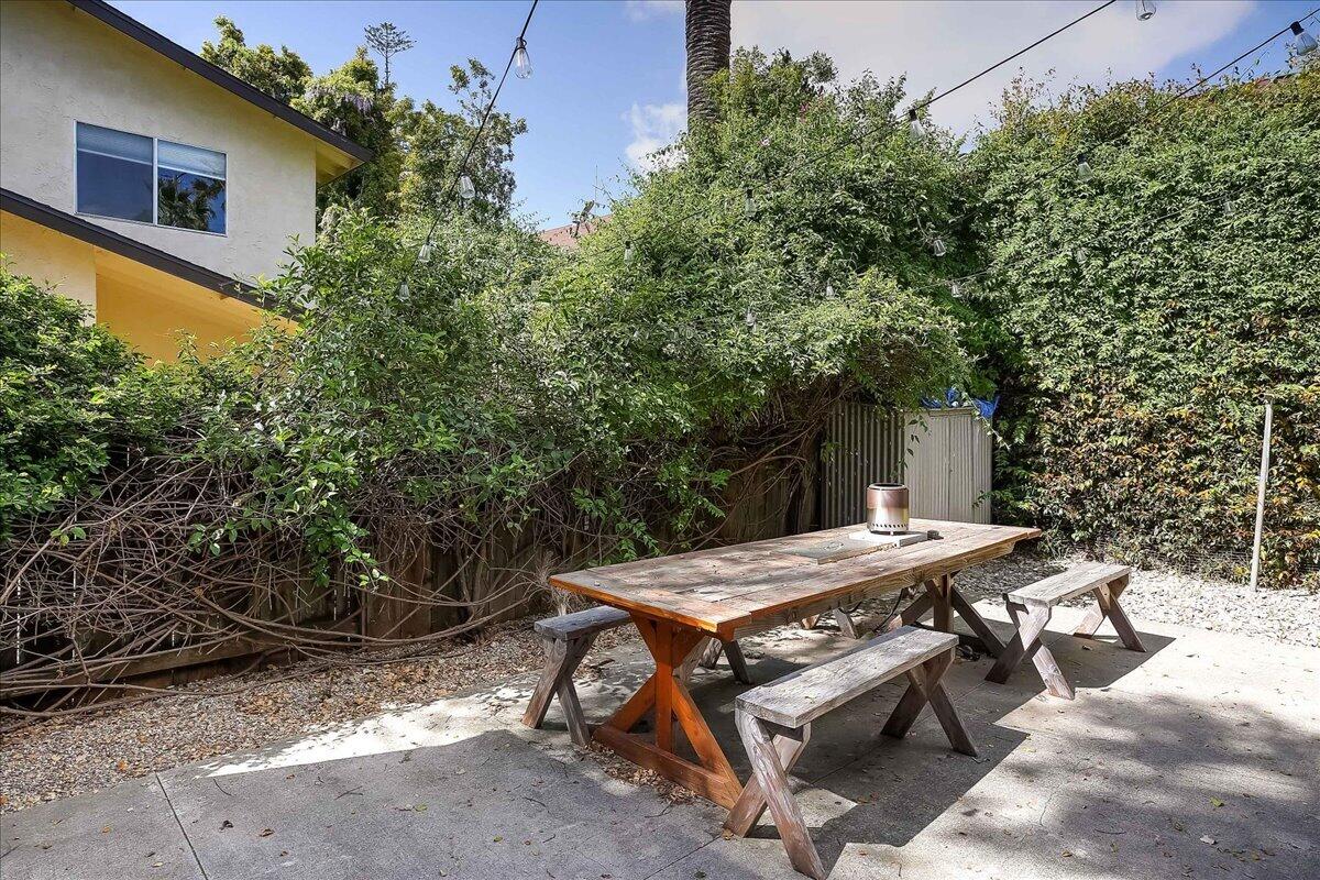 2019 Castillo Street