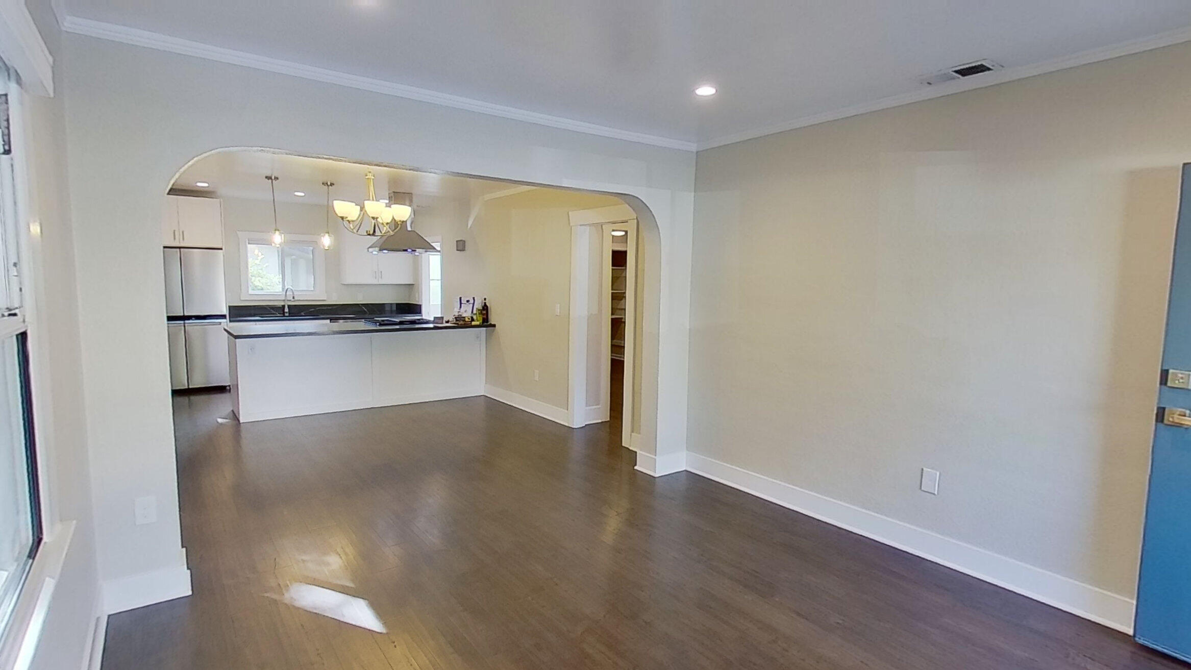 2019 Castillo Street