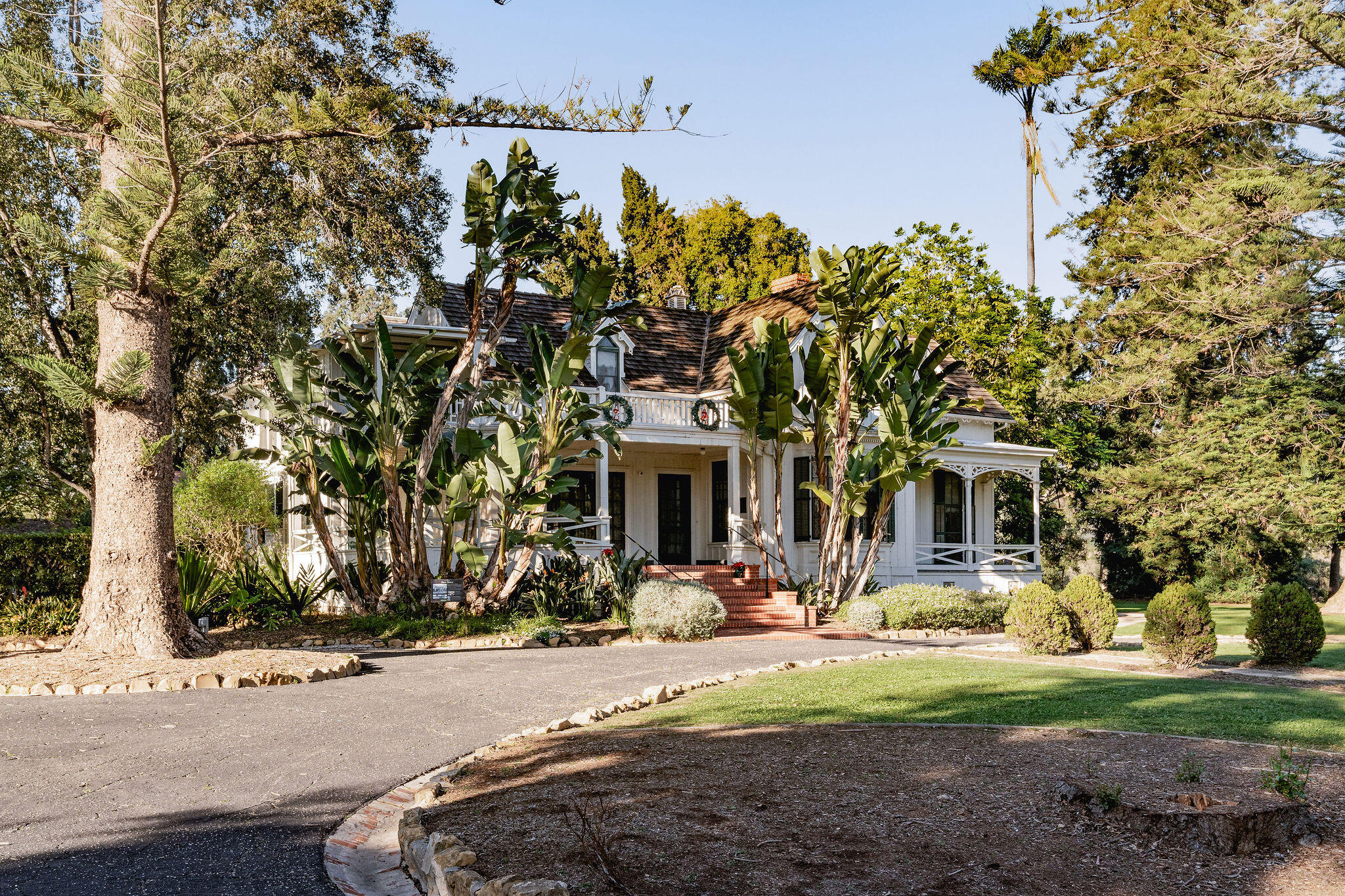 6269 Shamrock Avenue