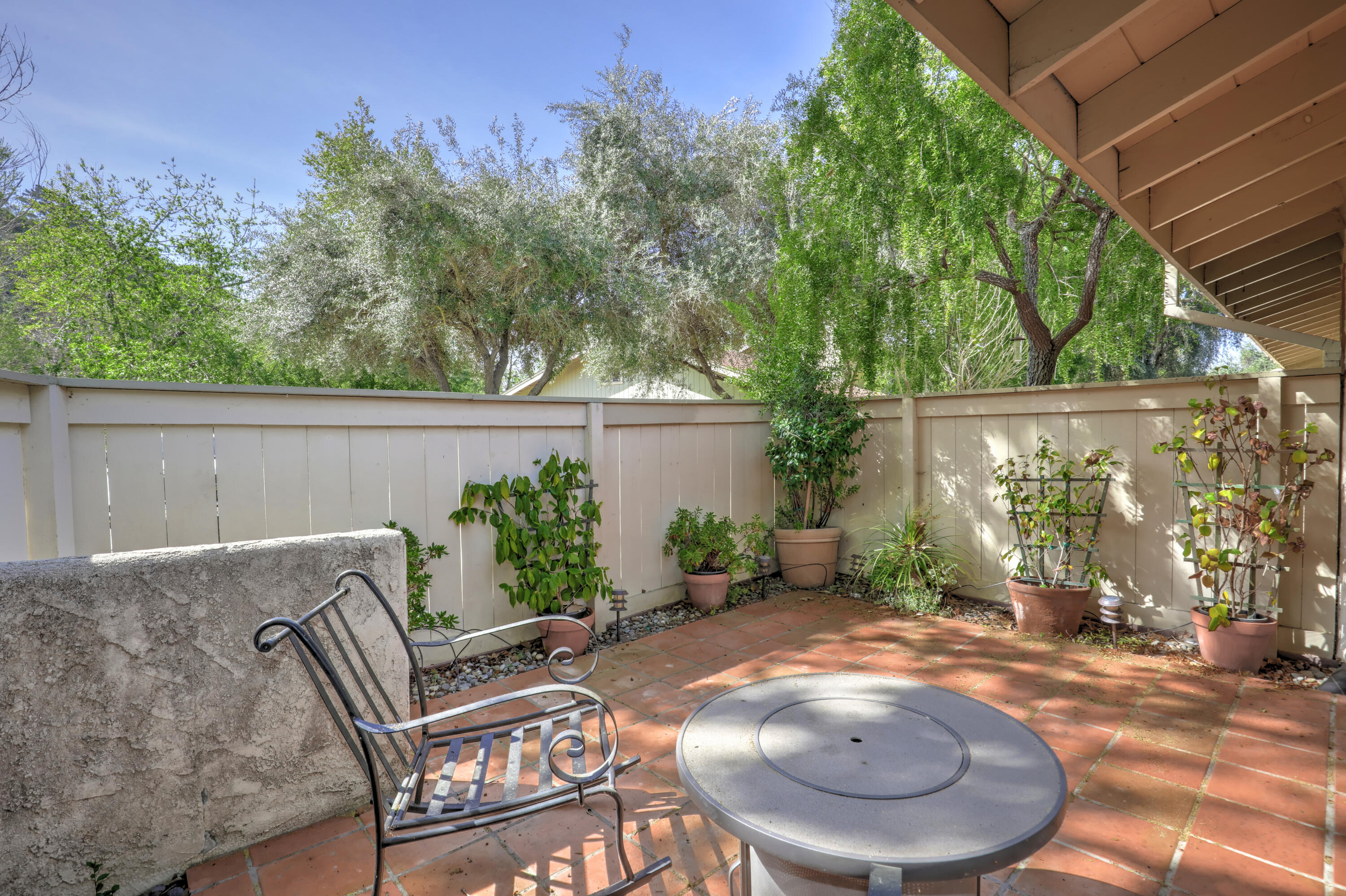 2089 Village Lane