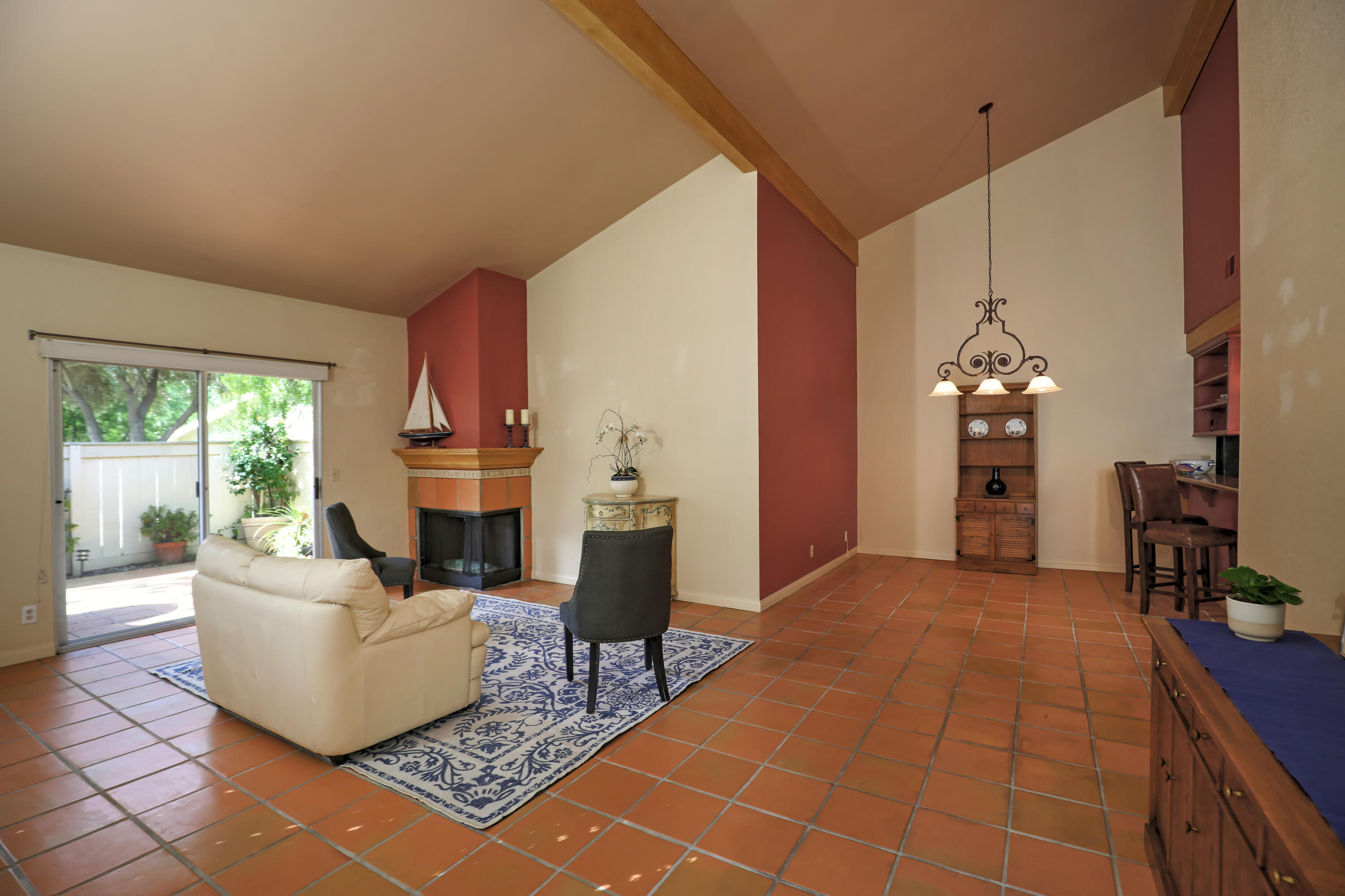 2089 Village Lane