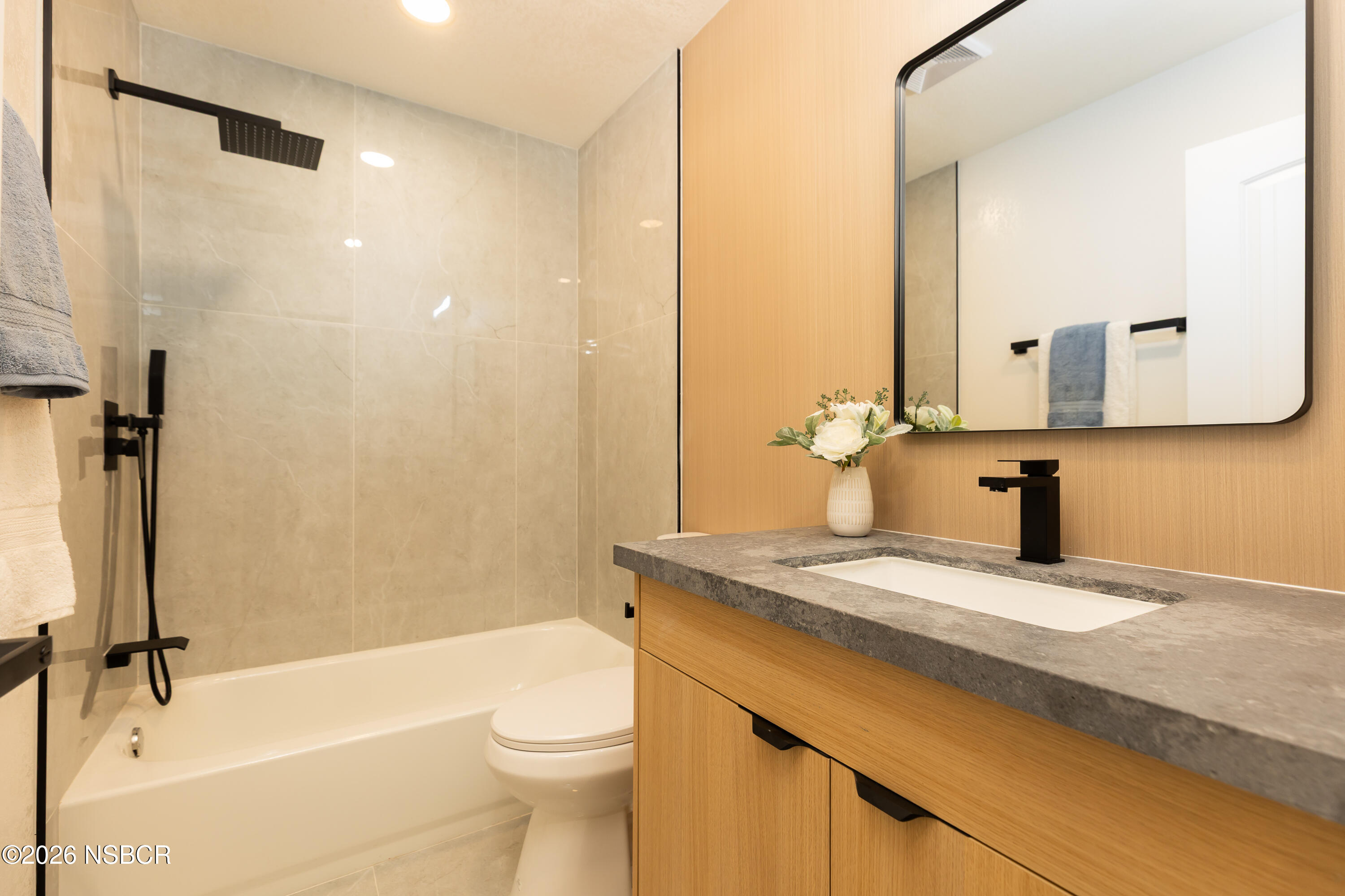 2197 Creekside Drive