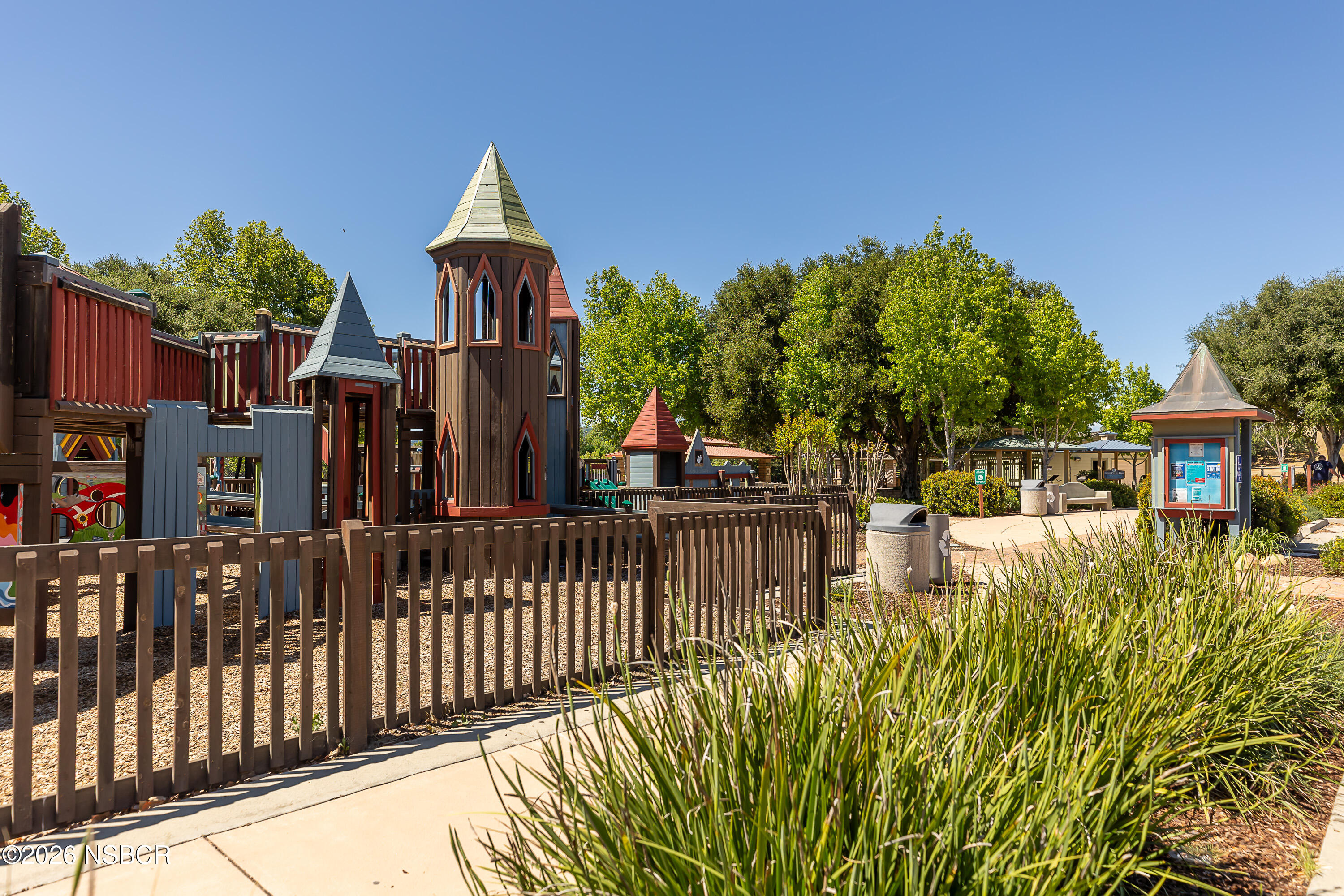 2197 Creekside Drive