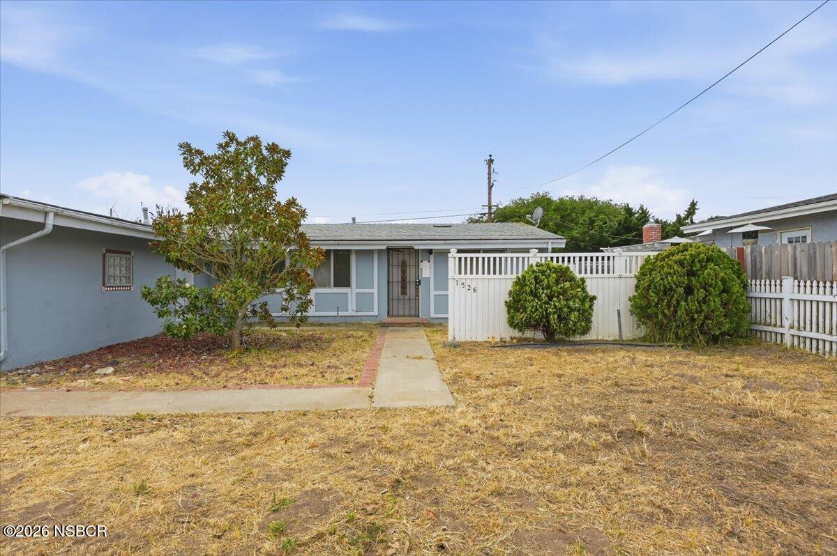 1526 Calle Siete