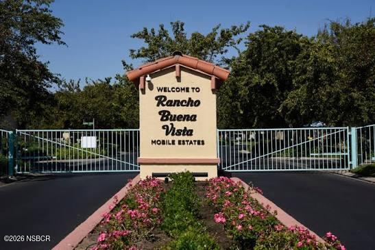 844 Vista Del Rio