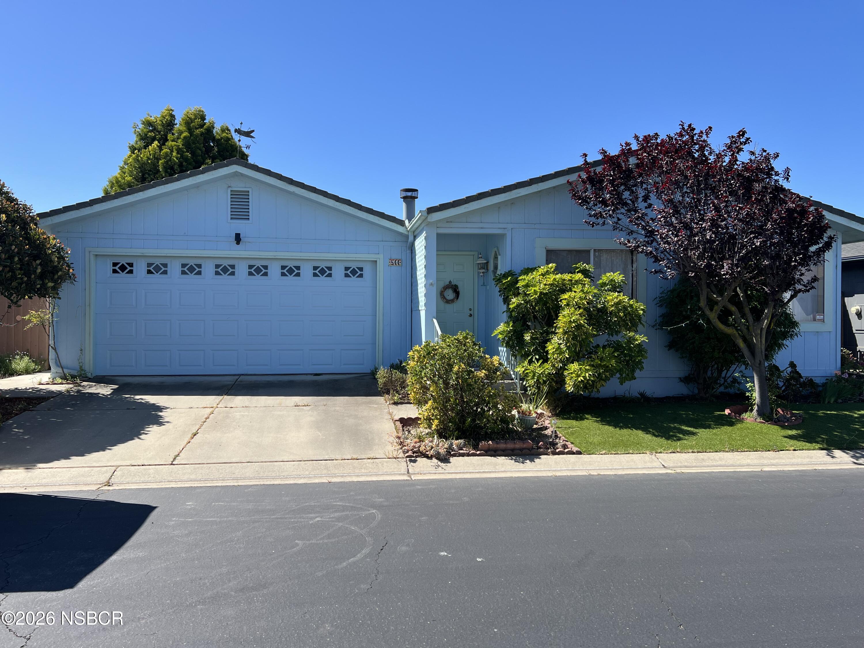 844 Vista Del Rio