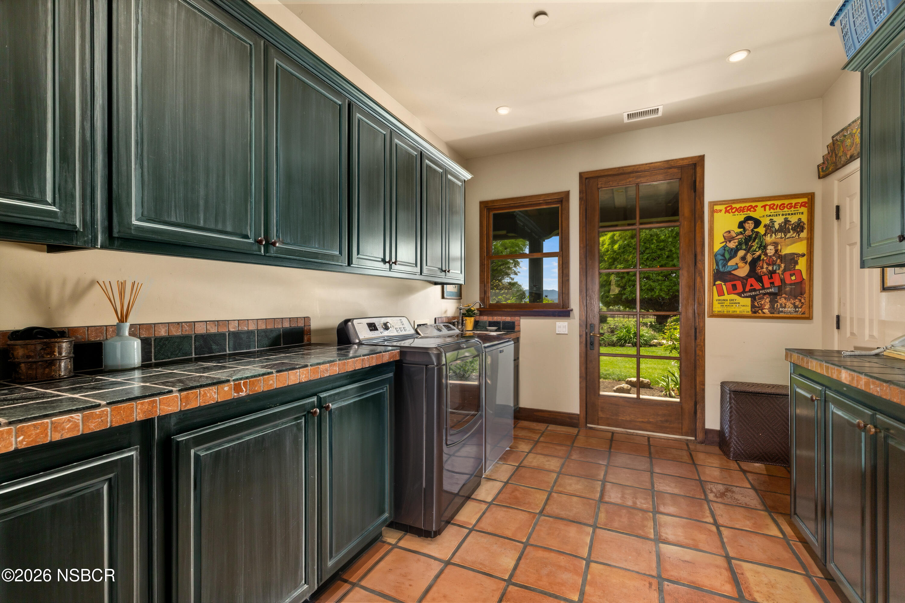 4815 Baseline Avenue