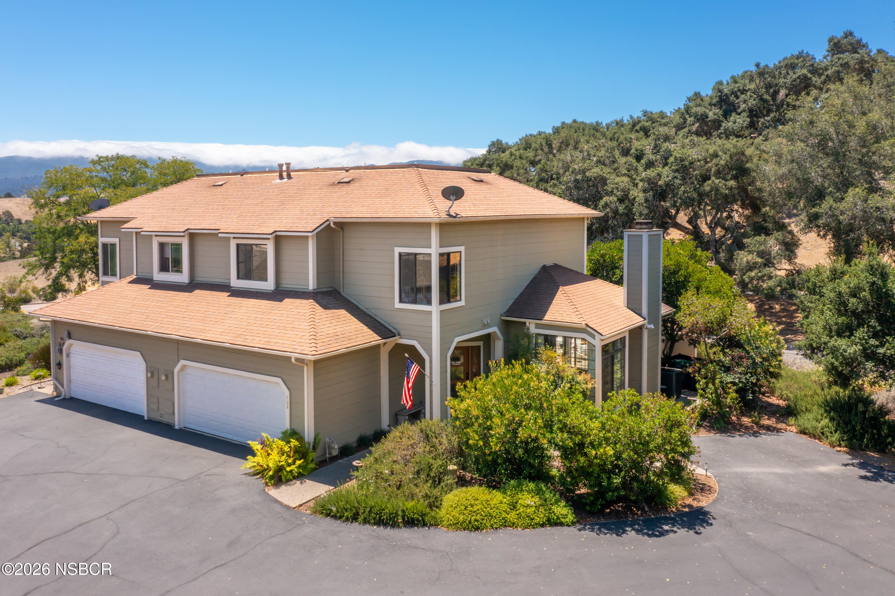 702 Hillside Drive