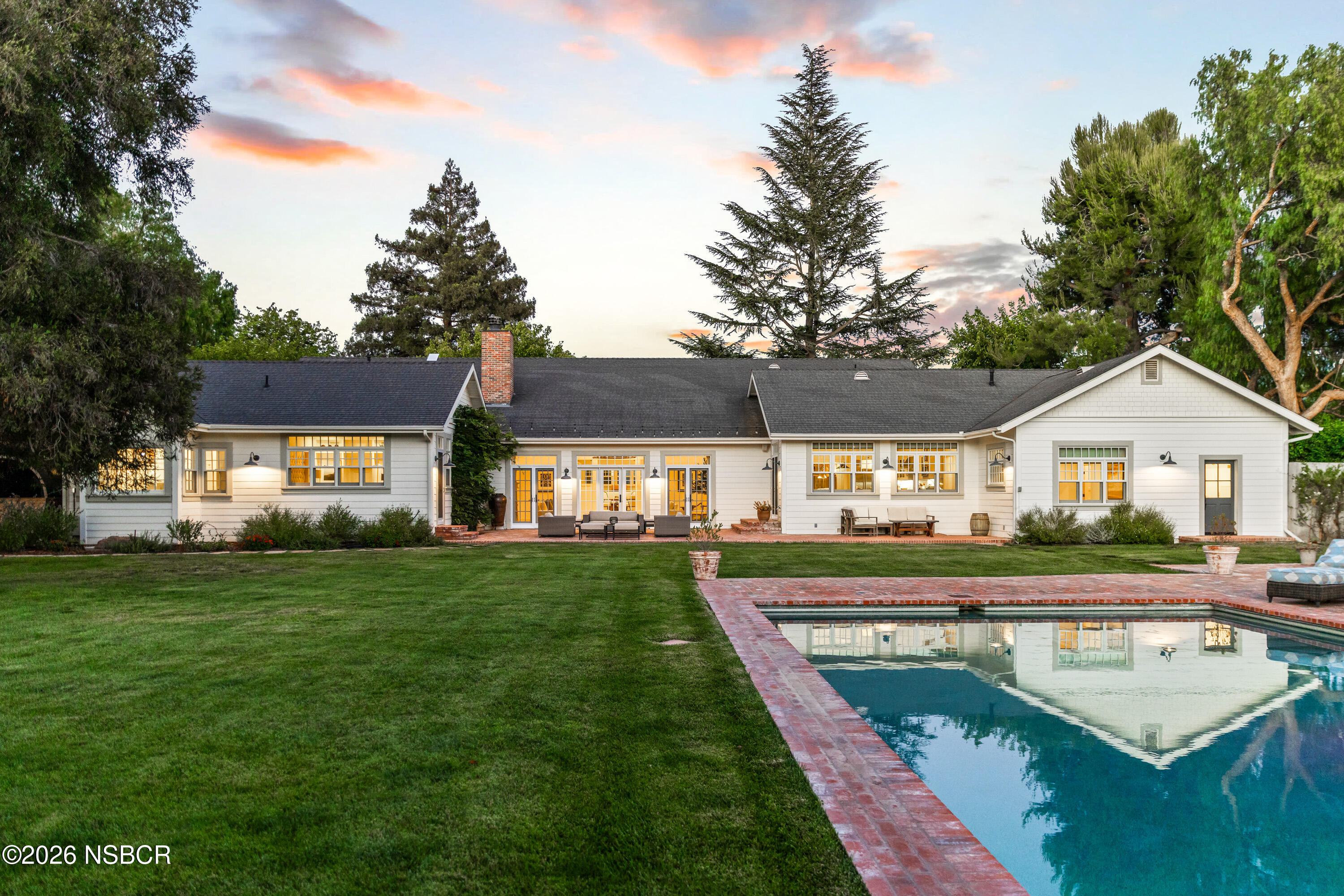 1283 Highland Road