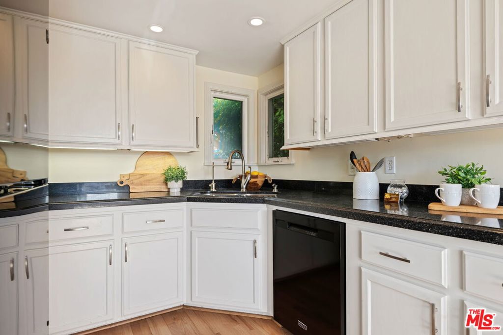 110 S Salinas Street D