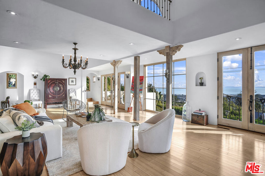 1720 Mission Ridge Road