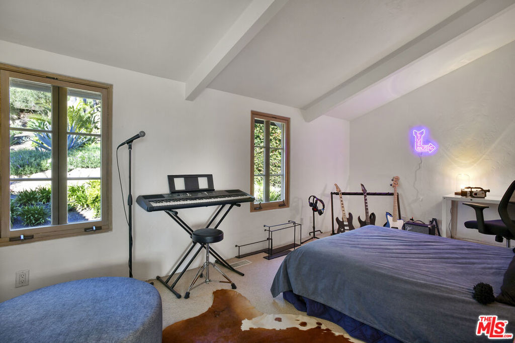 1720 Mission Ridge Road