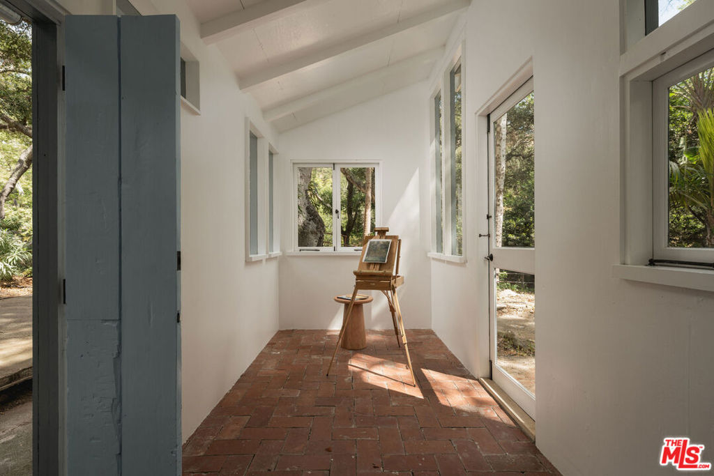 930 Andante Road