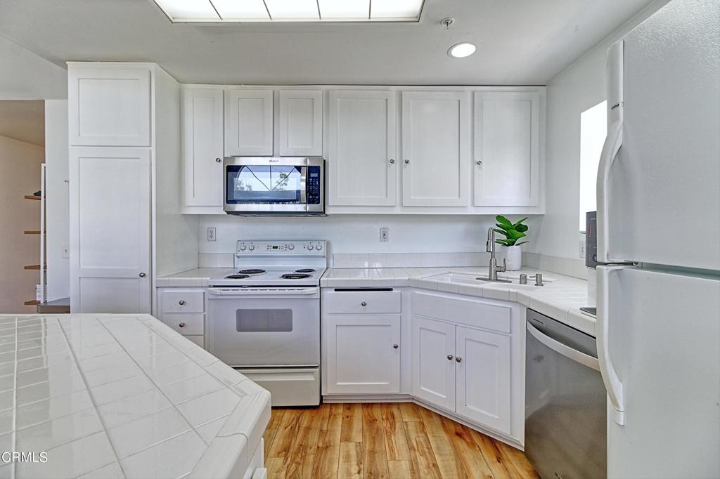2803 Antonio Drive Unit: 306