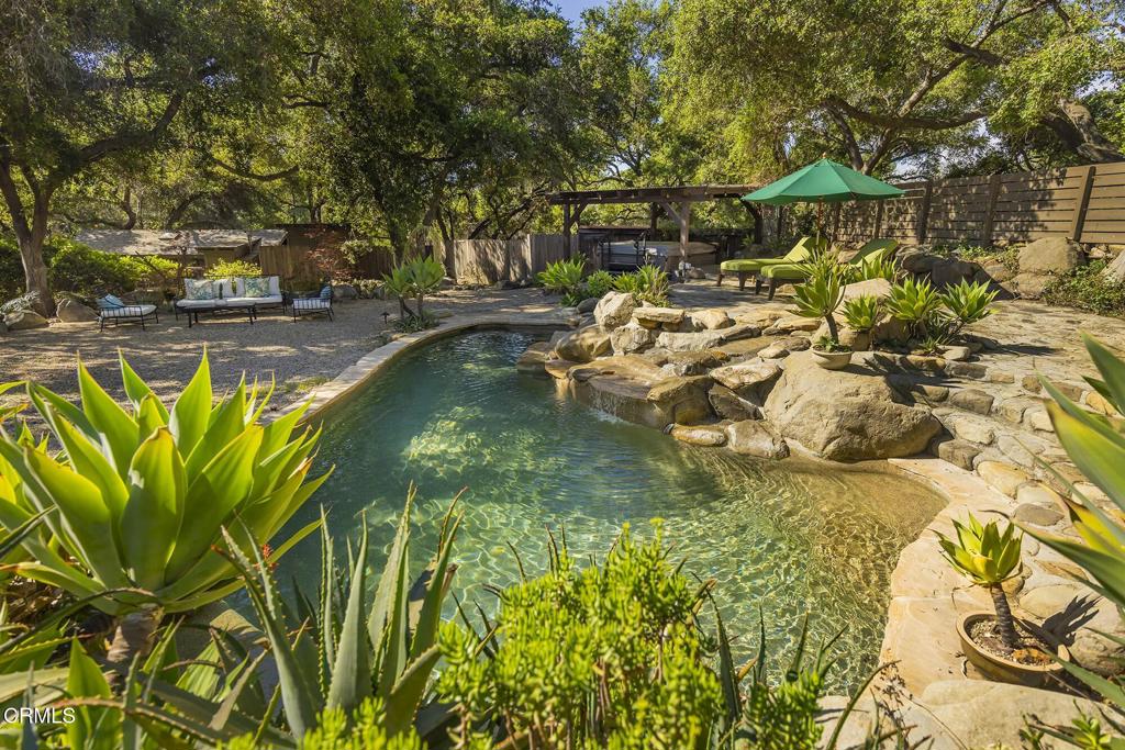 1641 Garst Lane
