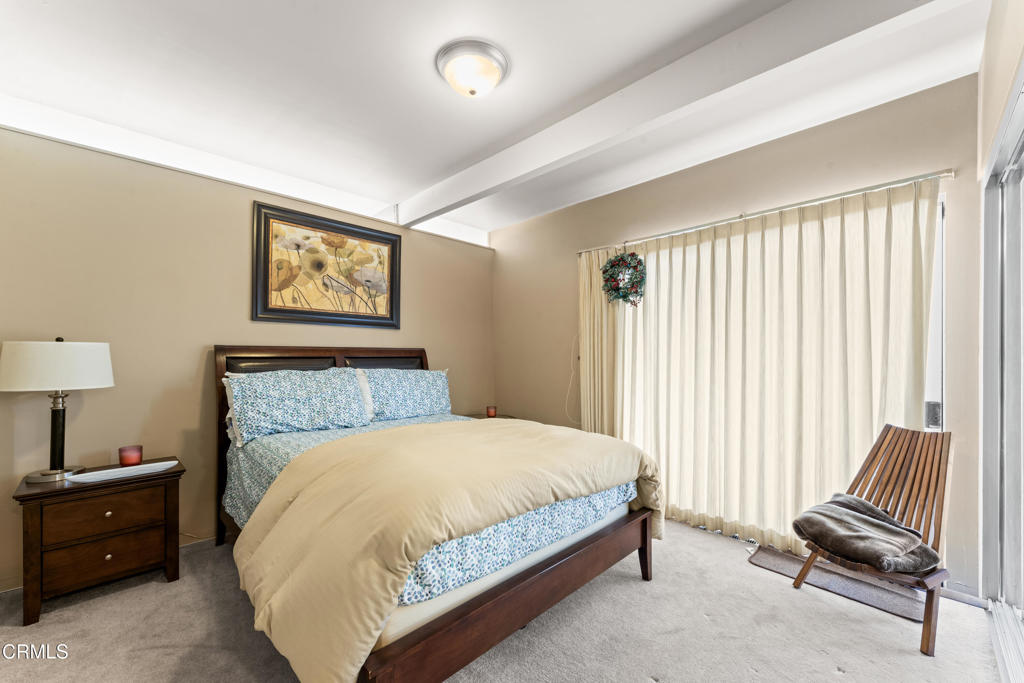 796 S Saticoy Avenue