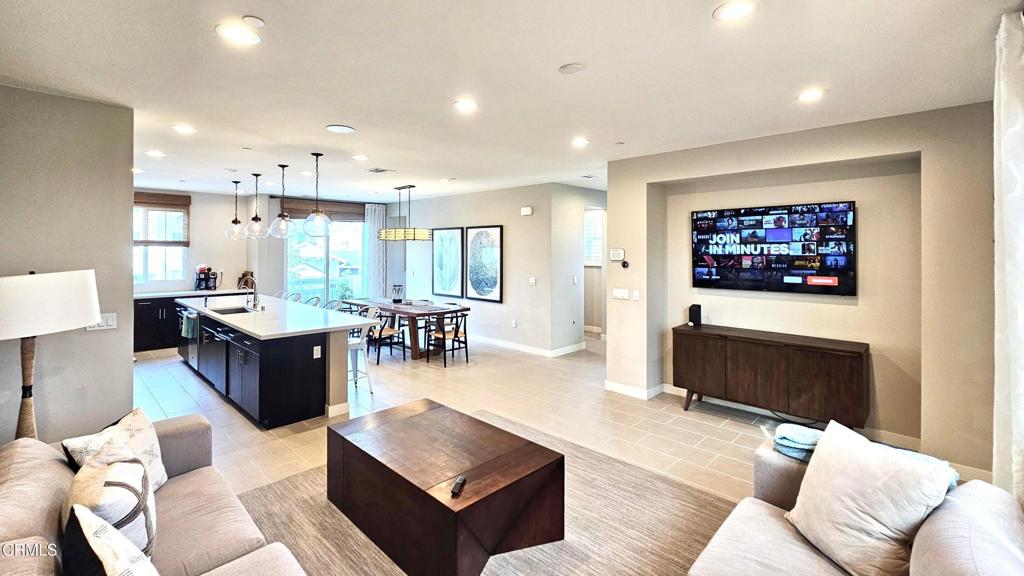 5663 Surfrider Way 101