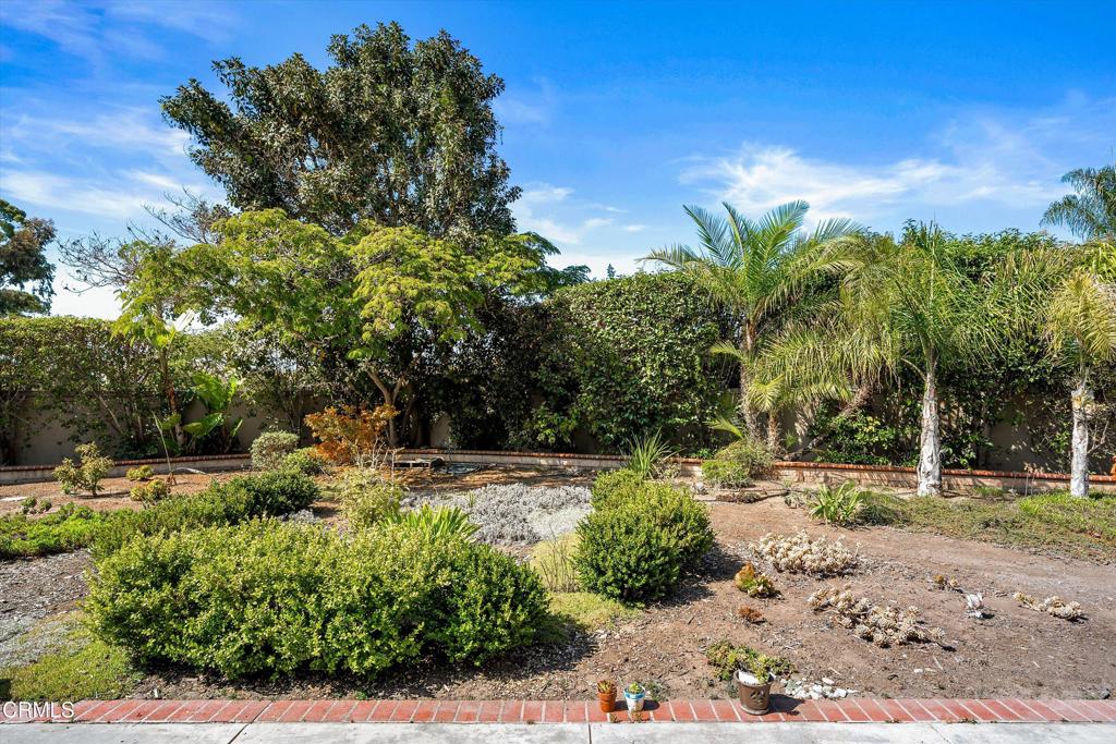 458 Greenleaf Court Court