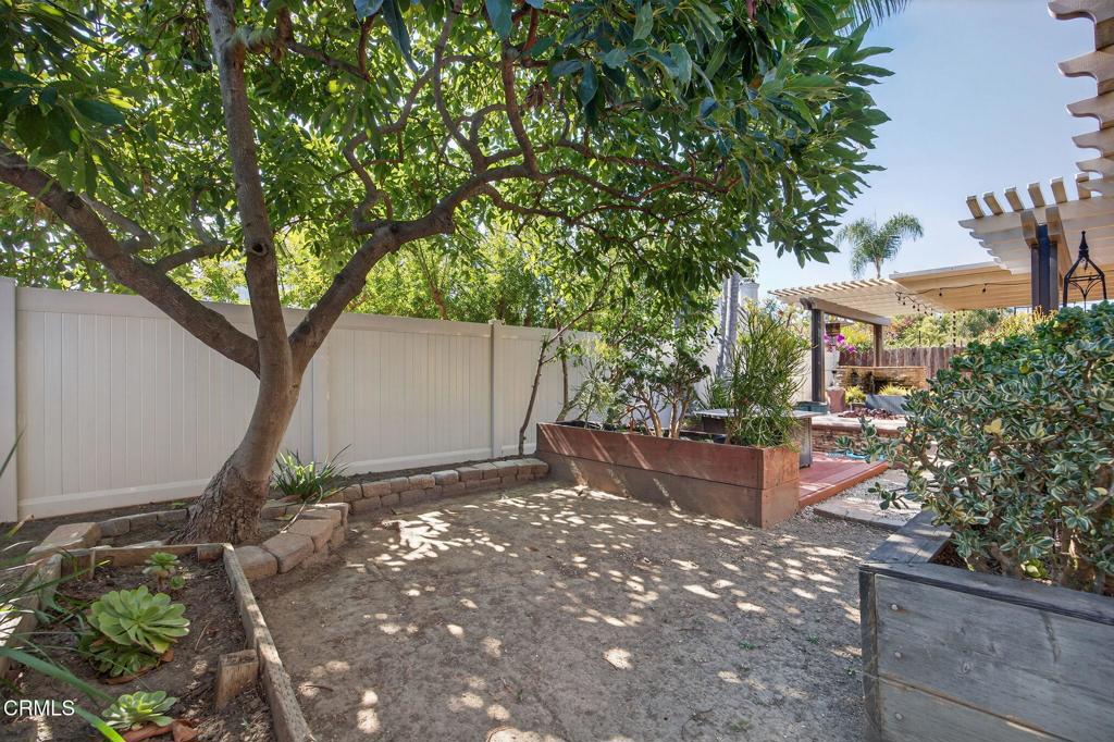 9466 Santa Maria Street