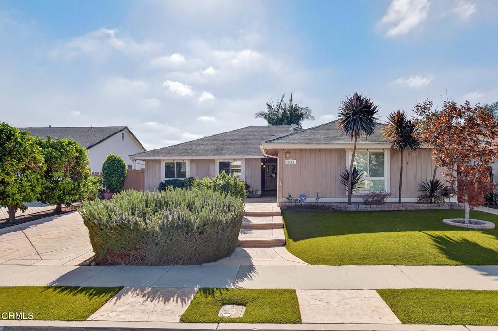 9466 Santa Maria Street