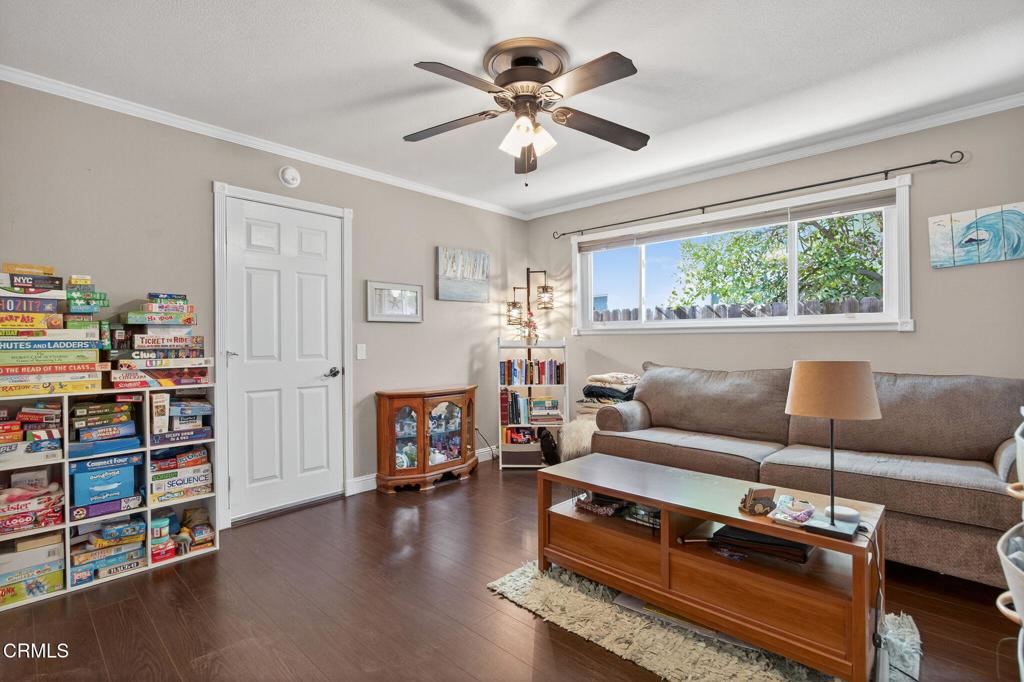 9466 Santa Maria Street