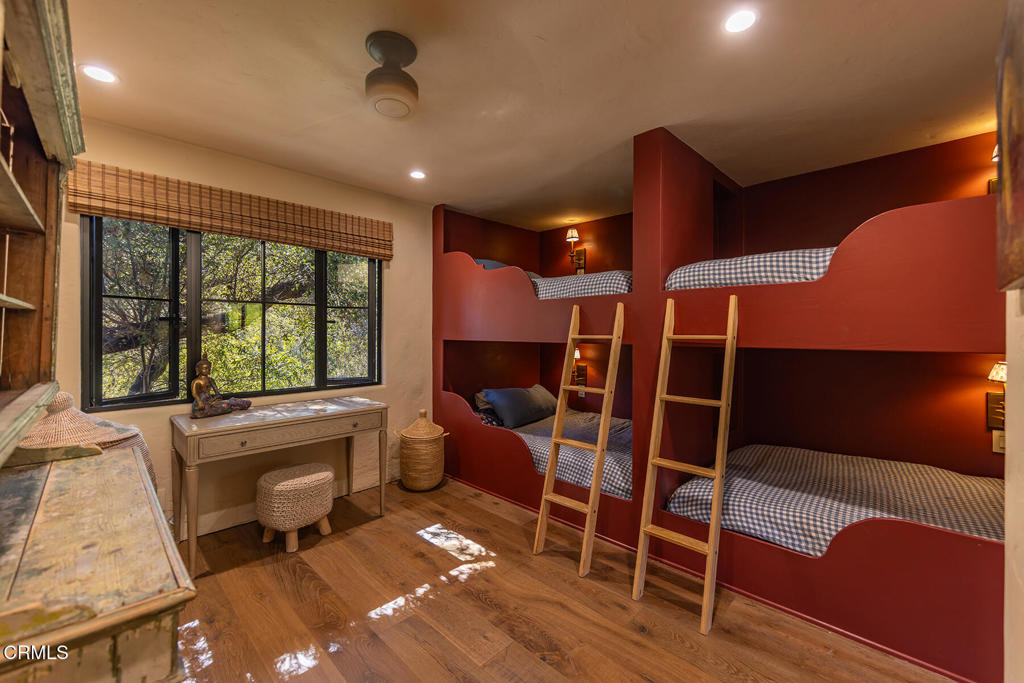 10802 10818 Oak Knoll Road