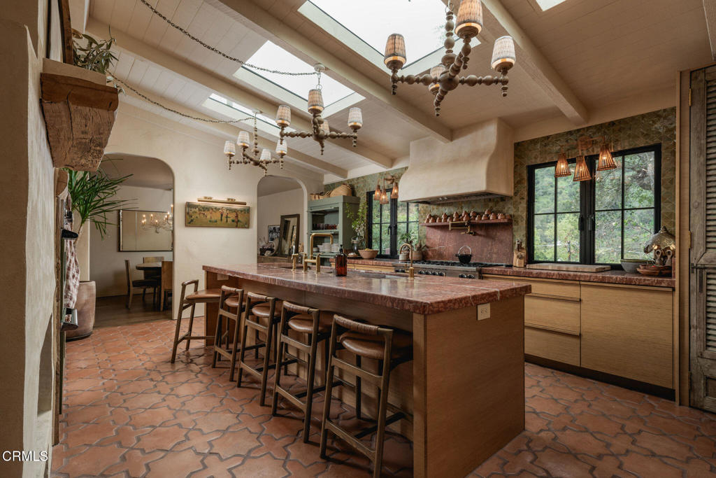 10802 10818 Oak Knoll Road