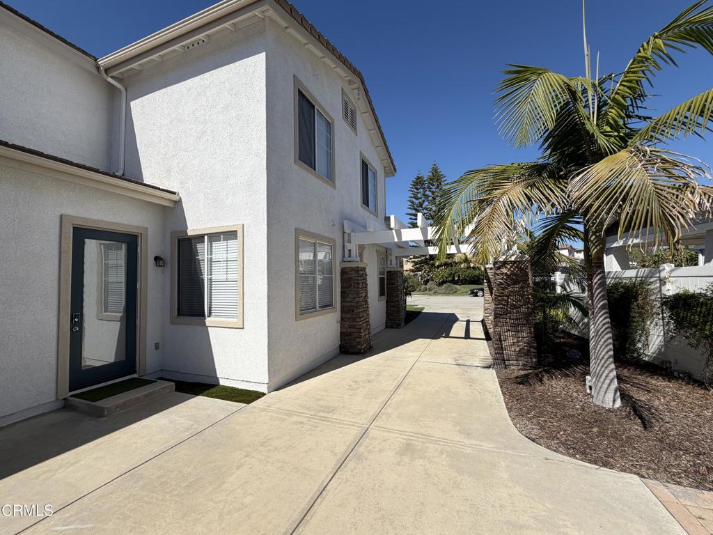 9898 Rhone Street