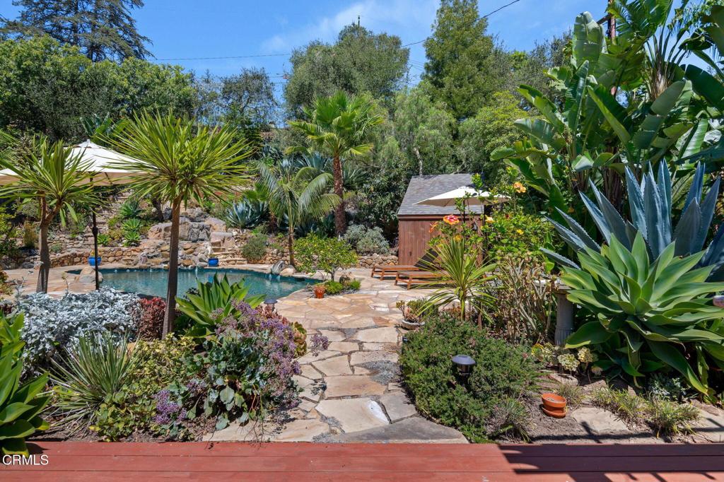 1428 Manitou Road