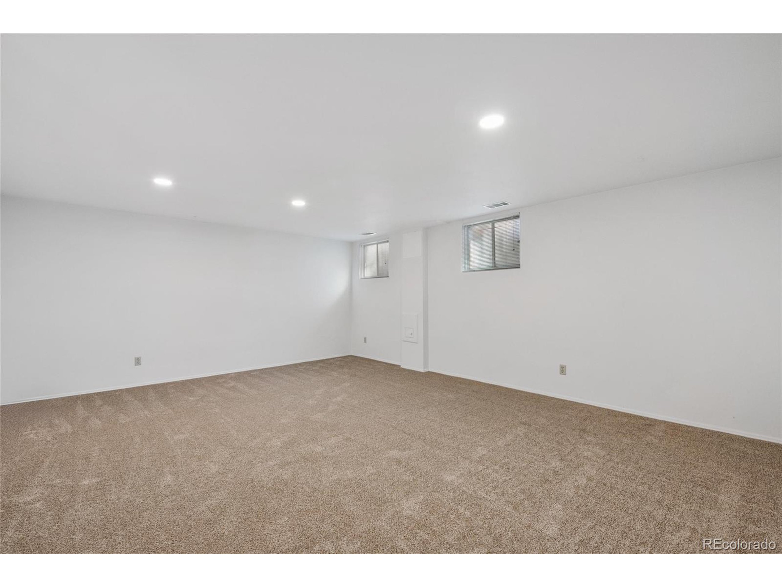 1849 S Van Gordon Ct